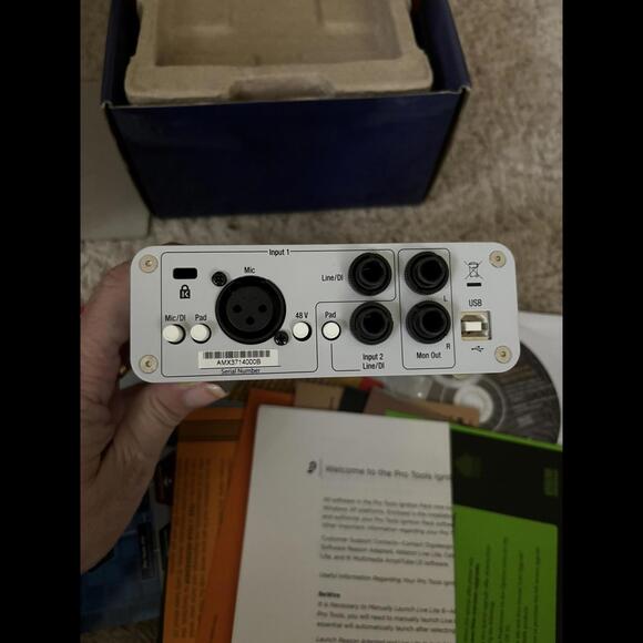 Digidesign Mbox 2 Mini - Pro Tools LE 7 Audio Interface - Picture 7 of 9